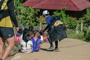 BIB: 
                            <button type="button" onclick="openModal(26715287)" class="btn btn-primary btn-sm float-right btn-popup" data-toggle="modal" data-target=".modal-high-quality">
                        <i class="fas fa-shopping-cart"></i> Add to Cart
                    </button>
                                            <button type="button" onclick="isThisMe(26715287, true)" class="btn btn-success btn-sm float-right btn-popup btn-isme hidden" data-toggle="tooltip" data-placement="bottom" title="นี่คือรูปของคุณใช่ไหม คลิกที่นี่เพื่อเอาเข้าอัลบั้ม">
                        <i class="fas fa-plus"></i> Add to album
                    </button>
                    <button type="button" onclick="isThisMe(26715287, false)" class="btn btn-warning btn-sm float-right btn-popup btn-isnotme hidden">
                        <i class="fas fa-ban"></i> Remove from album
                    </button>